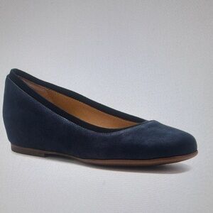 NWB Women’s Abeo Cadence Ballet Shoes Size 10  Color Navy Sold at the Walking Co